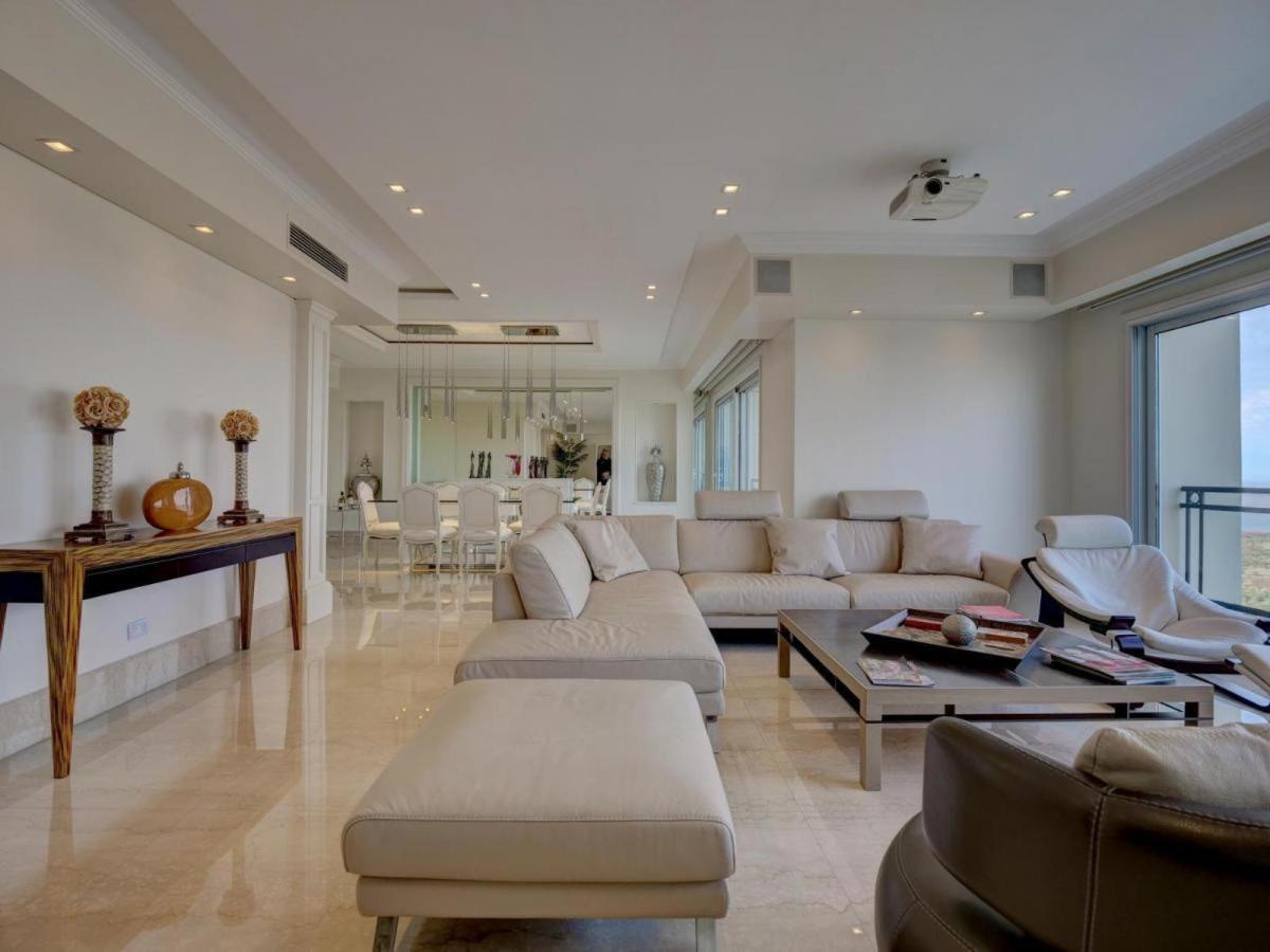 Puertomadero Free Parking 2 Lots 5 Bdr 680M2 Gym 3 Pools And Full Amenities Sophisticated Furniture Apartment Buenos Aires Bagian luar foto